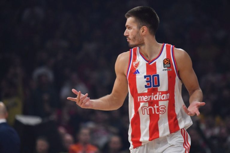 Δημοσίευμα-βόμβα για τον Πετρούσεφ: «Έχει αποφασίσει να τον κρατήσει ο Αστέρας»