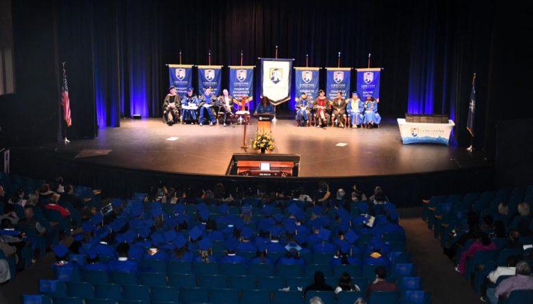 Αυξάνονται τα λουκέτα σε ιστορικά πανεπιστήμια των ΗΠΑ – Χάνουν φοιτητές και δωρητές