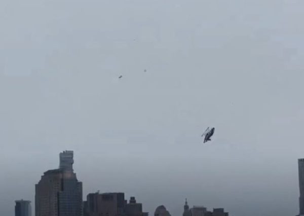 ΗΠΑ: Η στιγμή της πτώσης του ελικοπτέρου – Έξι οι νεκροί [βίντεο]