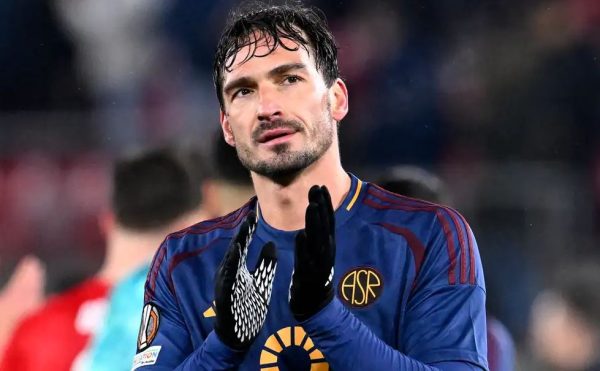 Αποσύρεται ο Χούμελς στο τέλος της σεζόν (vid)