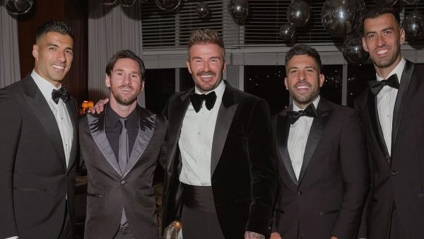 Γιόρτασε τα γενέθλιά του ένα μήνα νωρίτερα ο Μπέκαμ: Σπουδαίοι καλεσμένοι, «έλαμψε» ο Μέσι (pics)