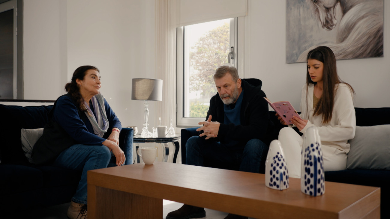 Η γη της ελιάς: Σχέσεις που δοκιμάζονται και δεσμοί που δυναμώνουν