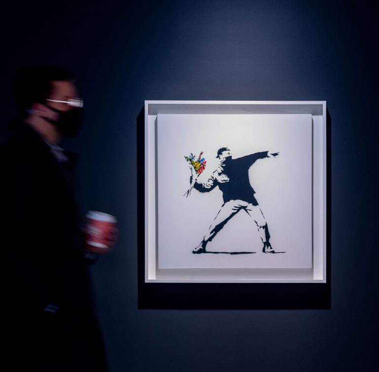 Νέα (εύλογη) θεωρία θέλει ο Banksy να είναι γυναίκα