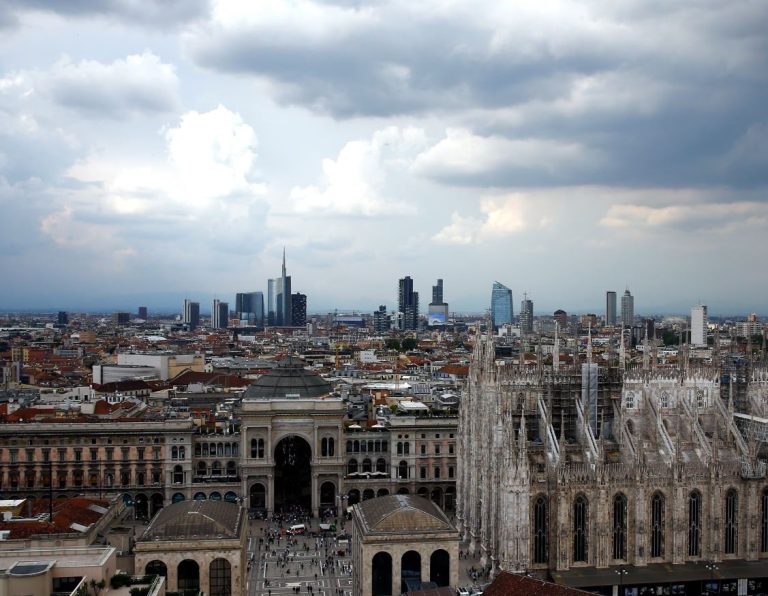 Ευρώπη: Κρυφή απειλή τα φυτοφάρμακα στα σπίτια – Το «τοξικό κοκτέιλ» που προβληματίζει