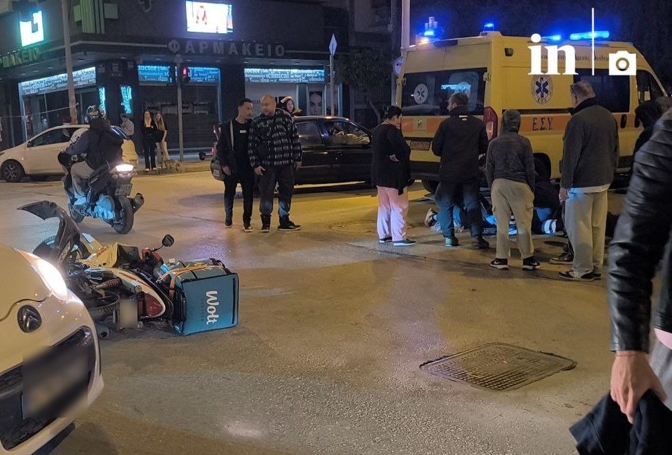 Τροχαίο με τραυματία διανομέα στην Καλλιθέα