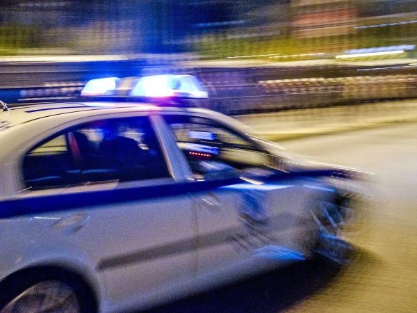 Αγία Παρασκευή: Συνελήφθησαν μετά από καταδίωξη δύο ανήλικοι που οδηγούσαν κλεμμένη μηχανή