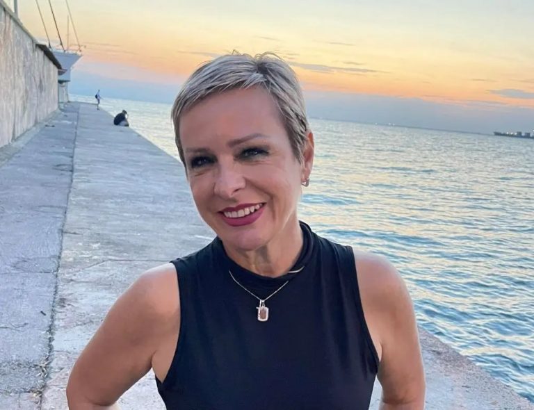 Συλλυπητήρια ΠΑΣΟΚ και δημάρχων για τον θάνατο της δημοσιογράφου Σούζης Καζαντζίδου