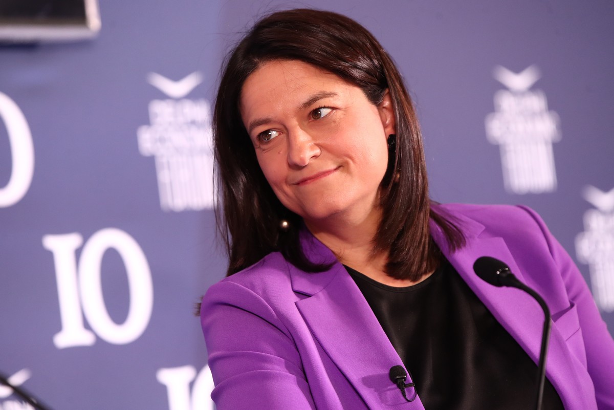 Minister Kerameus Unveils Plans for Labor Market Reforms at Delphi Forum