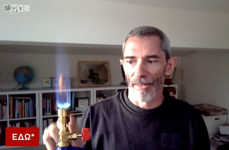 Λακαφώσης: Το on camera πείραμα με τα έλαια σιλικόνης