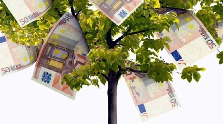 Πέφτουν δημοσκοπικά βρίσκουνε λεφτά, ψάχνουν απαλλαγή για Τέμπη το πόρισμα «λαθεύει»,  μπέρδεψαν το σοφός με το σαθρός λέει ο λαός