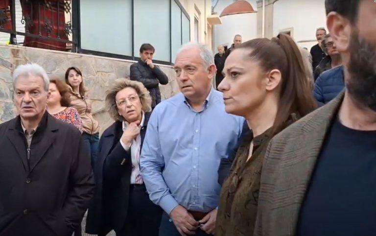 Ηράκλειο: Έφτασε στις Βούτες ο Ευθύμης Λέκκας – Αύριο η εκτίμηση της κατάστασης για τις μεγάλες ρηγματώσεις