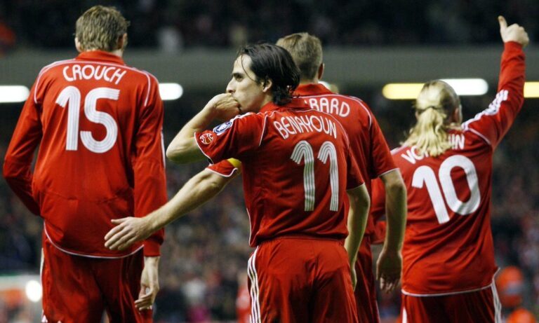 Πέταξαν χειροβομβίδα στο σπίτι πρώην παίκτη της Λίβερπουλ