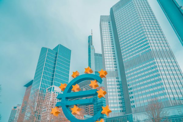 ΕΚΤ: Νέα μείωση επιτοκίων κατά 25 μονάδες βάσης