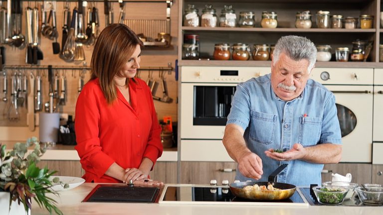 H «Μεγάλη Εικόνα» συναντά τον Λευτέρη Λαζάρου στο MEGA