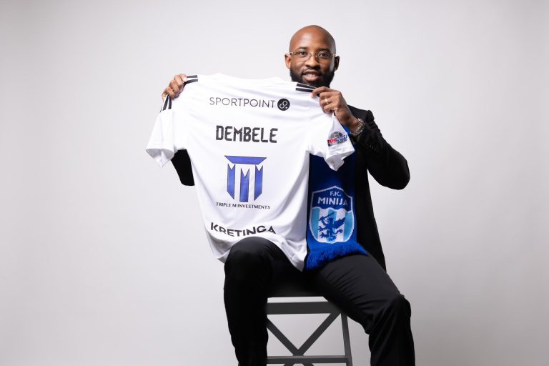 Μούσα Ντεμπελέ: Έγινε ιδιοκτήτης σε ομάδα της δεύτερης κατηγορίας της Λιθουανίας (pic)