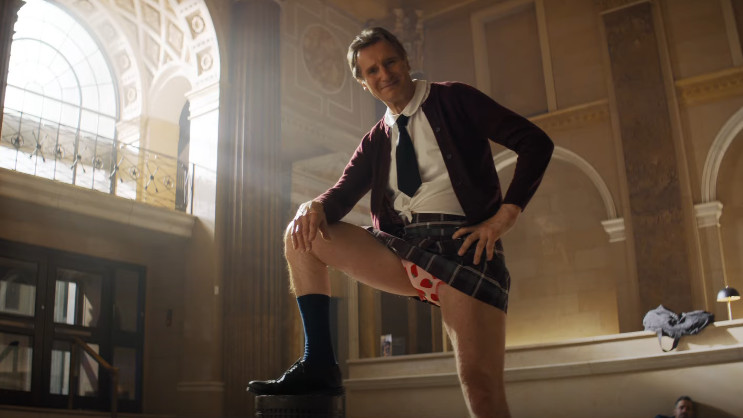 «Naked Gun»: Κυκλοφόρησε το τρέιλερ της ταινίας – και είναι φάρσα στον Λίαμ Νίσον