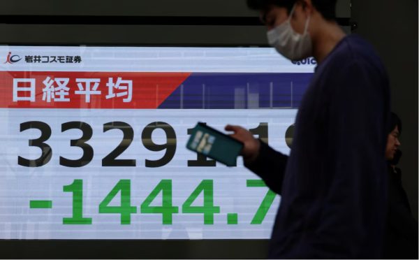 Δασμοί: Σε κατακόρυφη πτώση ξανά τα ασιατικά χρηματιστήρια