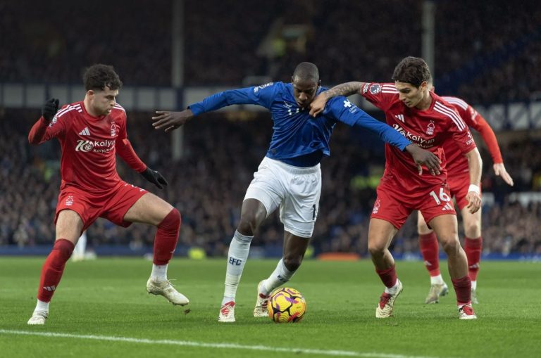 LIVE: Νότιγχαμ Φόρεστ – Έβερτον