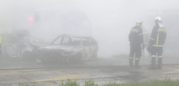 Σοβαρό τροχαίο στην Εγνατία Οδό: Φορτηγό έπεσε στα διόδια Πολυμύλου – Δύο απανθρακώθηκαν, τέσσερις τραυματίες