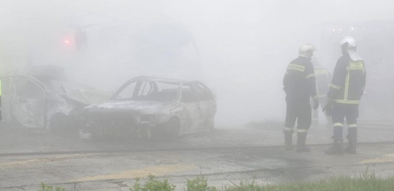 Σοβαρό τροχαίο στην Εγνατία Οδό: Φορτηγό έπεσε στα διόδια Πολυμύλου – Δύο απανθρακώθηκαν, τέσσερις τραυματίες