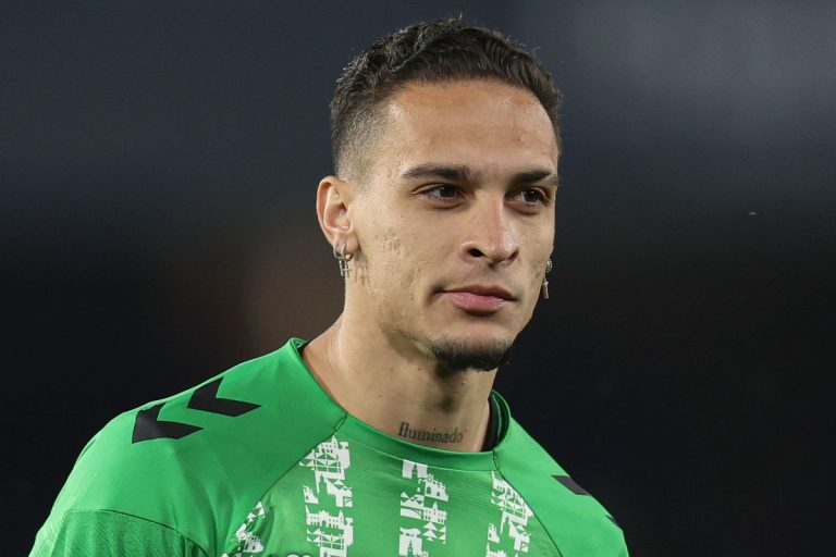 Αποφασισμένοι στην Μπέτις να κρατήσουν τον Άντονι: «Θα κάνουμε τα πάντα για να μείνει μαζί μας» (pic)