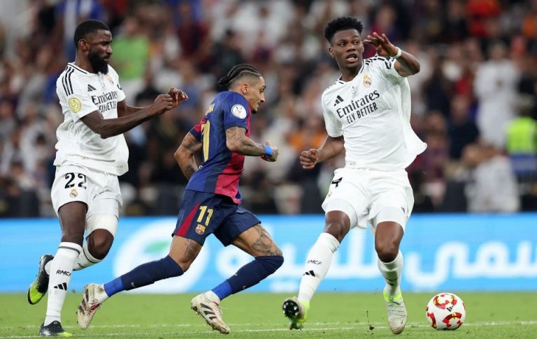 Ρεάλ-Μπάρτσα: Αυτές τις κούπες ποια θα τις πάρει;