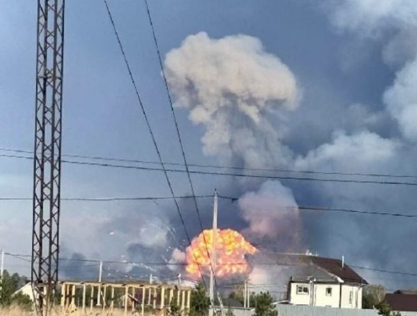 Ρωσία: Τουλάχιστον 4 τραυματίες από την έκρηξη σε αποθήκη πυρομαχικών