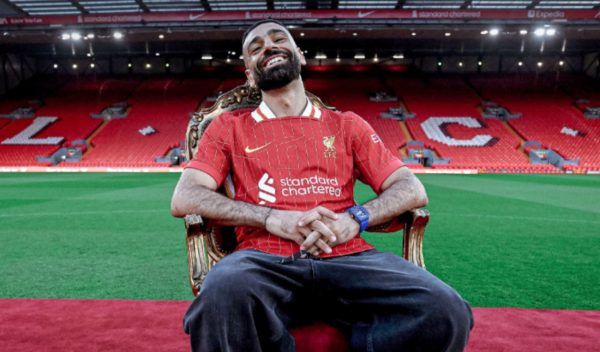 «Περισσότερο εντός παρά εκτός»: Ανακοίνωσε την παραμονή του Σαλάχ η Λίβερπουλ