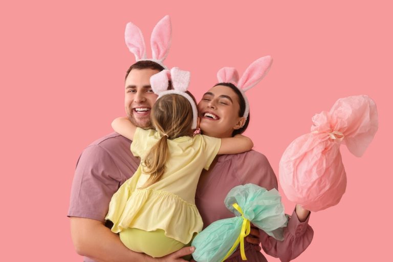 Η λίστα του νονού: Τα δώρα που θέλει κάθε βαφτιστήρι