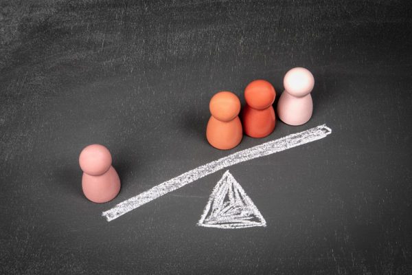 Η δημοκρατία δοκιμάζεται στην Ελλάδα – Δυσαρεστημένο το 79% των πολιτών