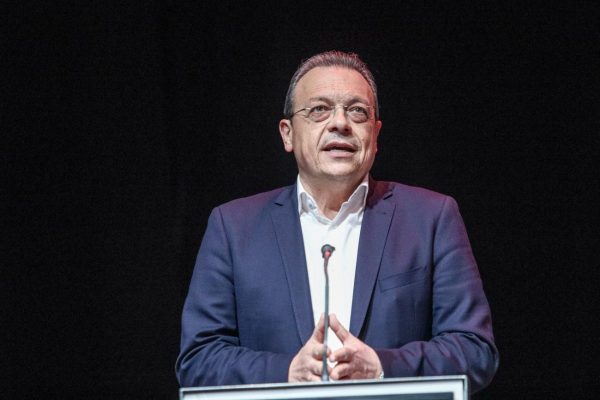 Φάμελλος για Πάπα Φραγκίσκο: Έδωσε αληθινές μάχες για έναν κόσμο με Αρχές και Δικαιοσύνη