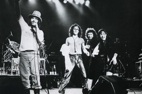 «Ευλογία και κατάρα»: Οι Toto για το Africa των δισεκατομμυρίων ακροάσεων