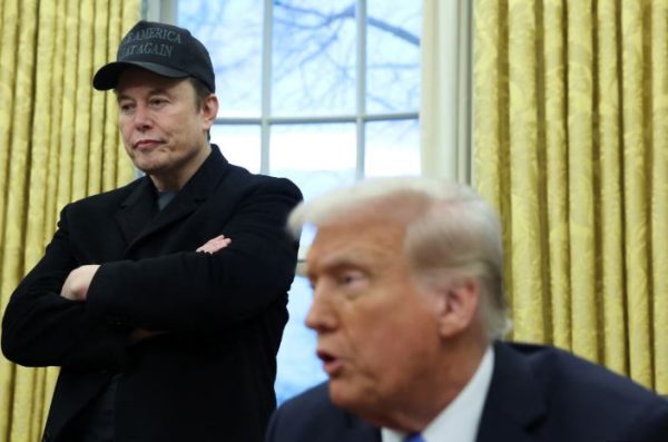 ΗΠΑ: Σύγκρουση συμφερόντων για τον «πολύ» Έλον Μάσκ [γράφημα]