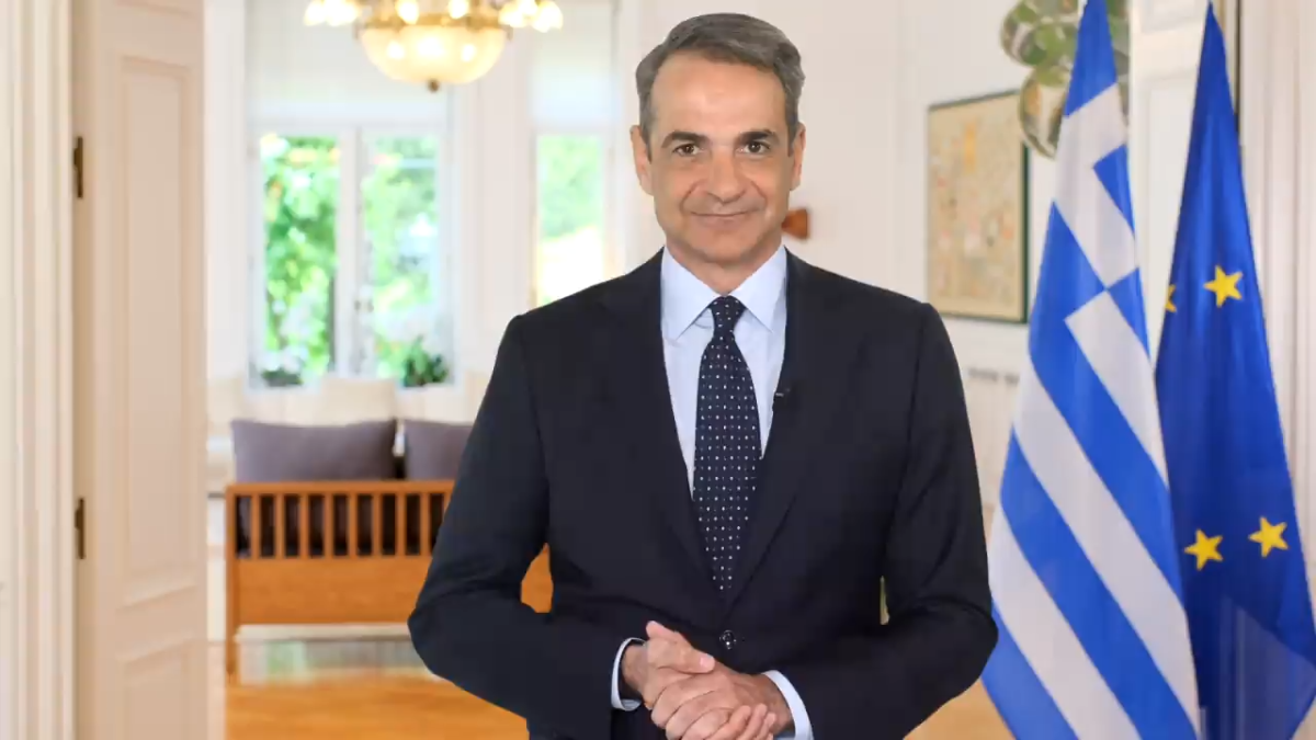 Mitsotakis Unveils €1 Billion Plan for Housing, Pensioners, Public investments