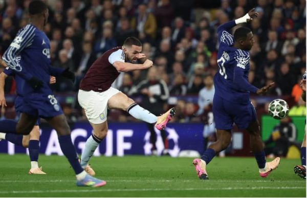 Ανατροπή στο Villa Park: 3-2 η Άστον Βίλα σε δύο λεπτά (vids)