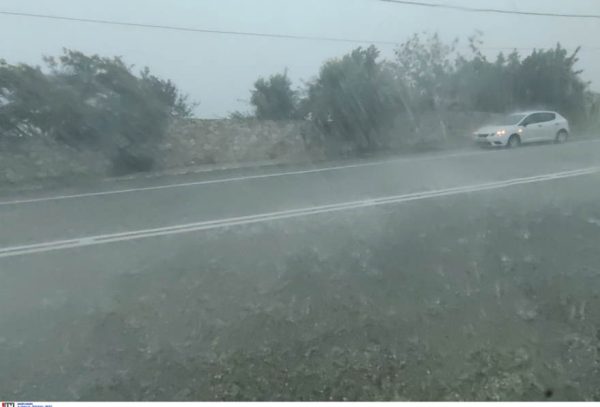 Καιρός: Ισχυρή χαλαζόπτωση σε περιοχές της Χαλκιδικής