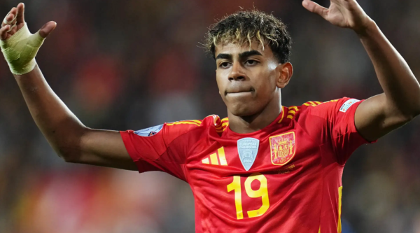 Προπονητής εθνικής Μαρόκου: «Προσπάθησα να εντάξω τον Γιαμάλ στην ομάδα, αλλά επέλεξε την Ισπανία»