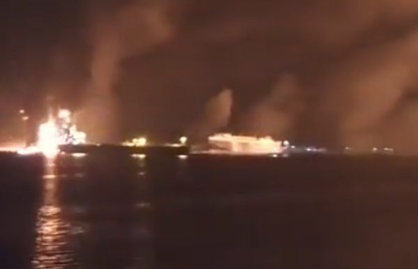 Χούθι: Τουλάχιστον 20 οι νεκροί έπειτα από νέο αμερικανικό βομβαρδισμό του λιμανιού Ρας Ισα