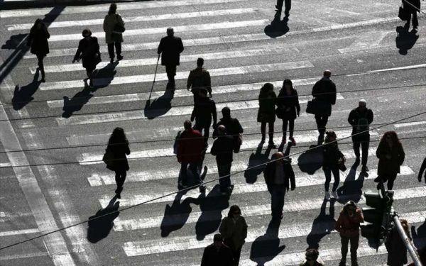 Φτώχεια: Σε κίνδυνο το 26,9% του πληθυσμού – Αυξημένα τα ποσοστά σύμφωνα με την ΕΛΣΤΑΤ