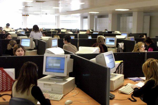 Συλλογικές συμβάσεις εργασίας: Καλύπτουν μόνο τρεις στους δέκα εργαζόμενους
