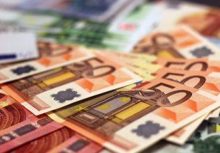 ΚΕΠΕ: Αυξήθηκε στο 33,6% ο δείκτης «φόβου» τον Απρίλιο [γραφήματα]