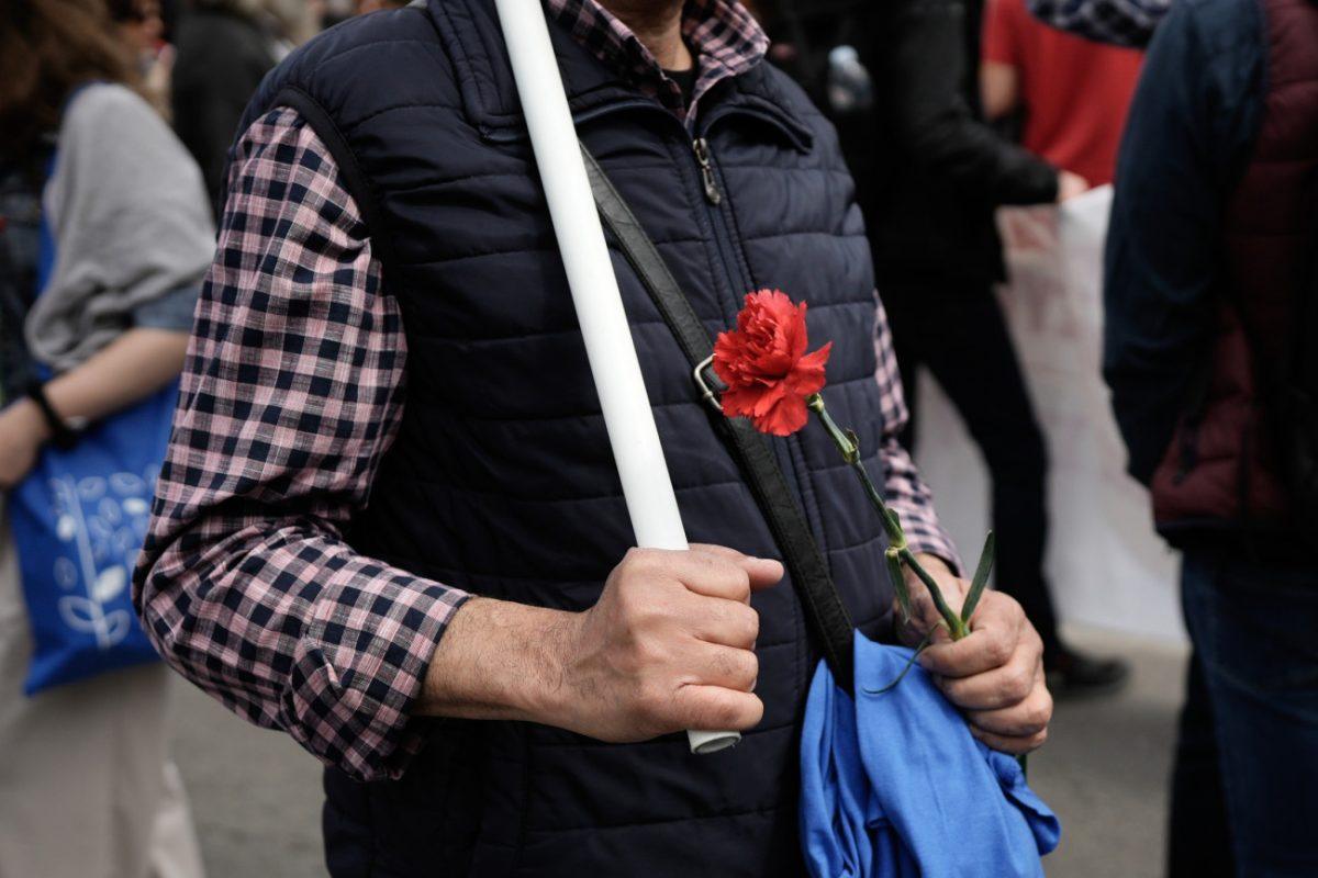 Πρωτομαγιά: Στους δρόμους οι εργαζόμενοι σε όλη τη χώρα – Πώς θα κινηθούν τα ΜΜΜ