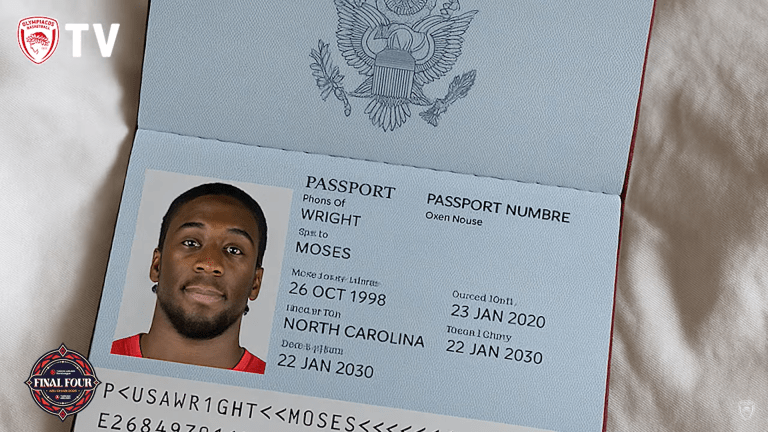 Ολυμπιακός: Ο… ξεχασιάρης Ράιτ και ο… Τζόρτζ Πάπας (vid)