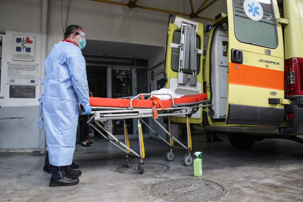 Ξεκίνησε σήμερα στον Ευαγγελισμό η εφαρμογή για το βραχιολάκι στις εφημερίες