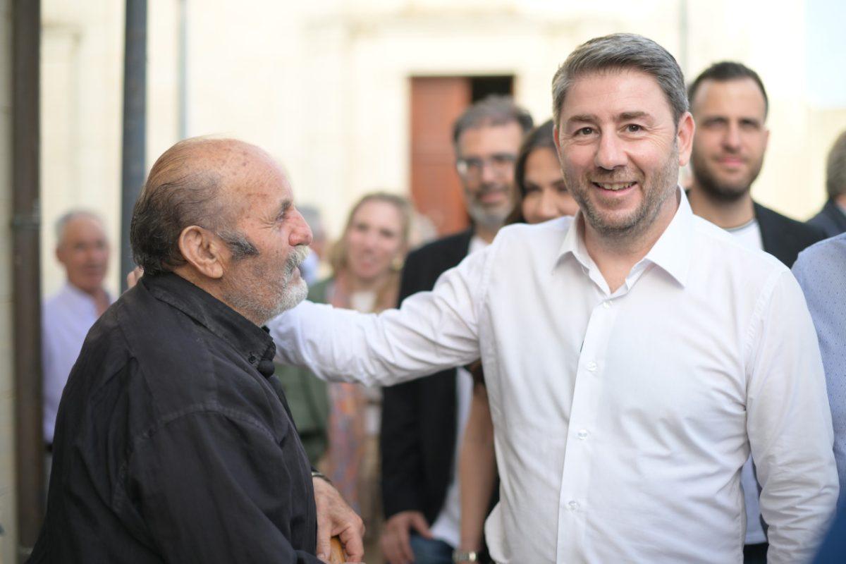 Μετά την «αντεπίθεση» Ανδρουλάκη από την Κρήτη έρχονται τα…Τέμπη