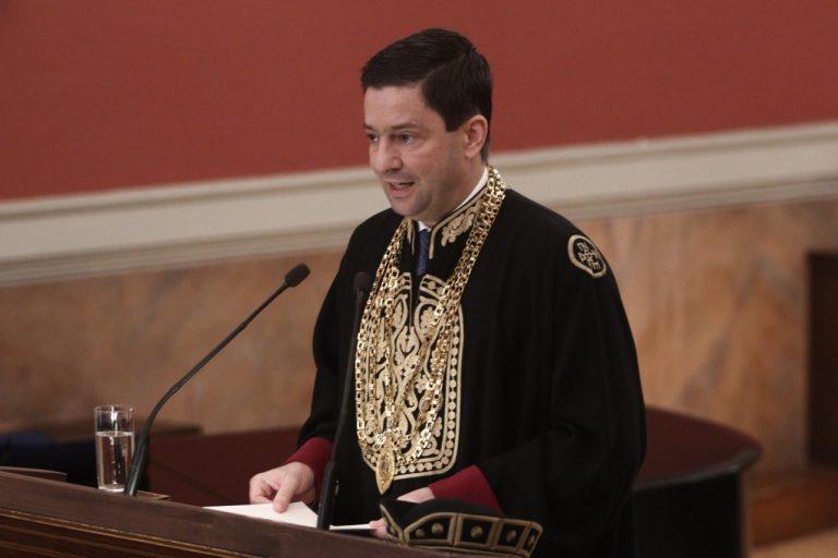 Νομική: Ανακοίνωση του πρύτανη με αιχμές – «Το πανεπιστήμιο κινήθηκε αποτελεσματικά μακριά από μικροπολιτικές σκοπιμότητες»