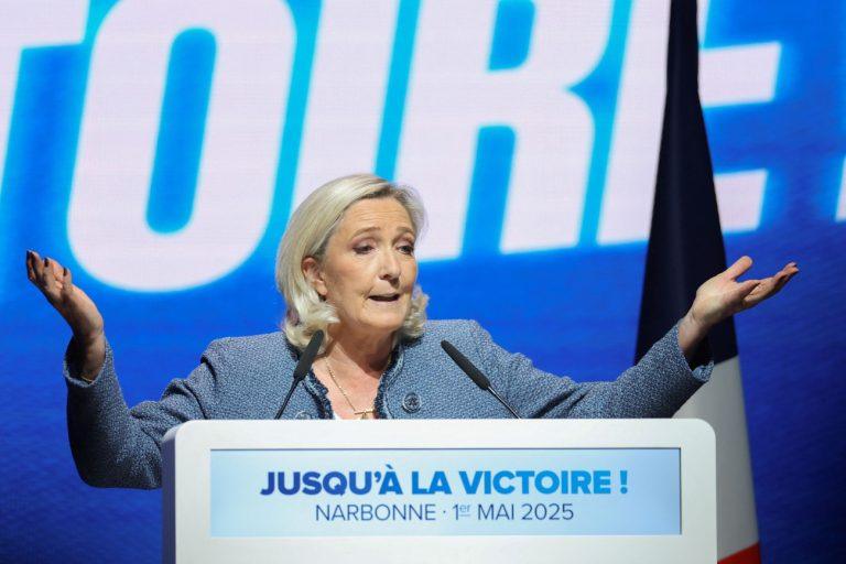 Λεπέν: Πανηγύρια για την επικράτηση του ακροδεξιού Σιμιόν στον πρώτο γύρο των προεδρικών εκλογών στη Ρουμανία