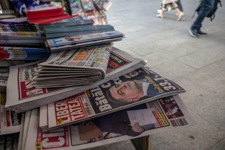 Ρουμανία: Προβάδισμα του ακροδεξιού Σίμιον που προωθεί τη «μελονοποίηση»