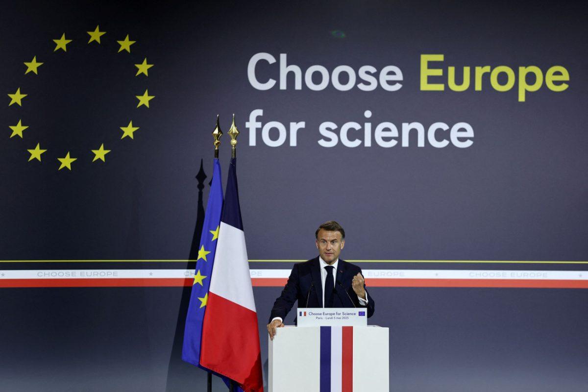 Μακρόν: «Απέναντι στις απειλές Τραμπ, η Ευρώπη να γίνει καταφύγιο για την επιστήμη»