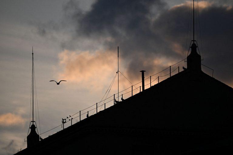 Βατικανό: Και ξάφνου… καπνός – Η τεχνολογία πίσω από την εκλογή νέου Πάπα